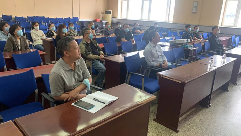 增強(qiáng)安全意識(shí) 提升安全技能—省建科院開展“安全生產(chǎn)月”《安全生產(chǎn)法》教育及消防安全培訓(xùn)活動(dòng)(圖1) 增強(qiáng)安全意識(shí) 提升安全技能—省建科院開展“安全生產(chǎn)月”《安全生產(chǎn)法》教育及消防安全培訓(xùn)活動(dòng)(圖1)