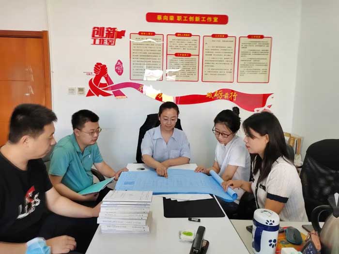 【喜報(bào)】省建科院蔡向榮工作室被命名為遼寧省職工創(chuàng)新工作室(圖1) 【喜報(bào)】省建科院蔡向榮工作室被命名為遼寧省職工創(chuàng)新工作室(圖1)